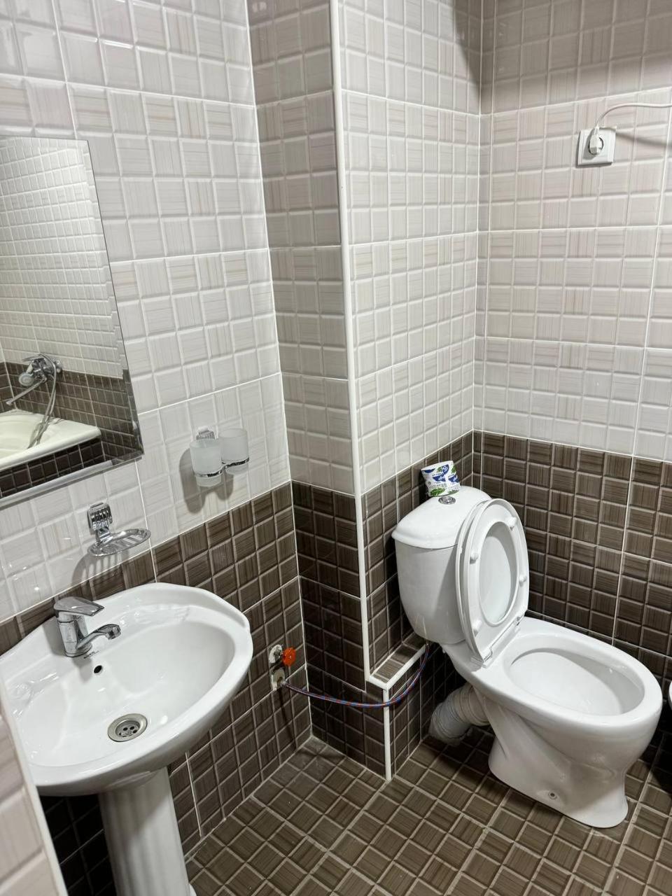 Hotel Rudaki Panjakent Luaran gambar