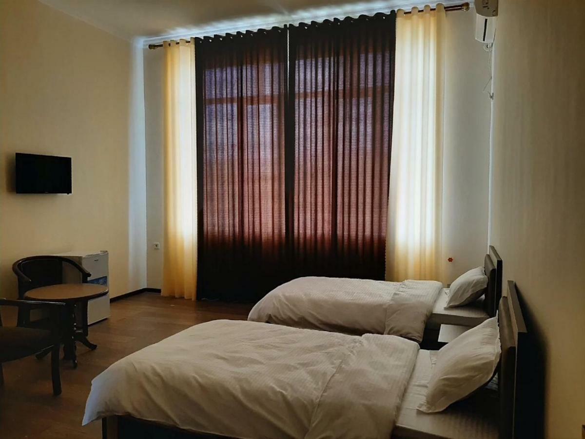 Hotel Rudaki Panjakent Luaran gambar