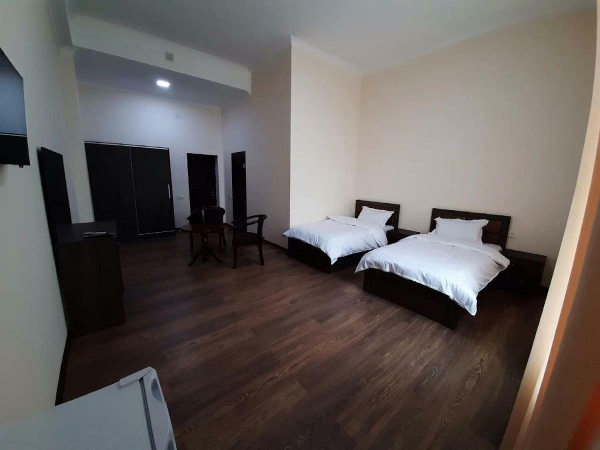 Hotel Rudaki Panjakent Luaran gambar